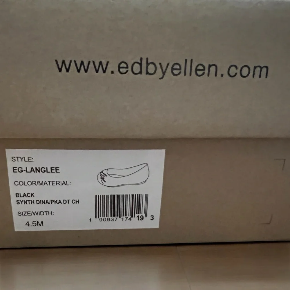 🆕Black Ballet Flats by Ellen, size 4.5M NWT